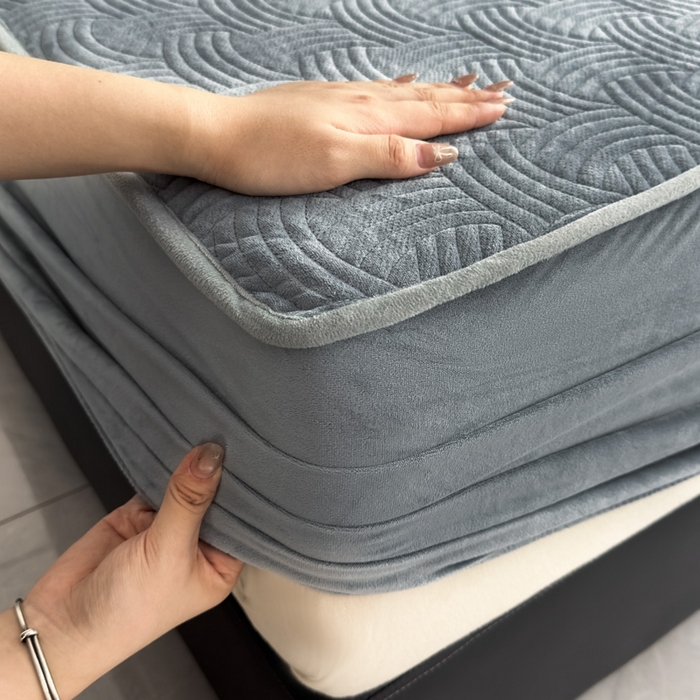 91家纺网 家纺一手货源 找家纺 爱彼家纺 2025冬季新款水晶宝宝绒床笠单品床笠床笠单件床笠三件套 宝宝绒床笠-浅灰