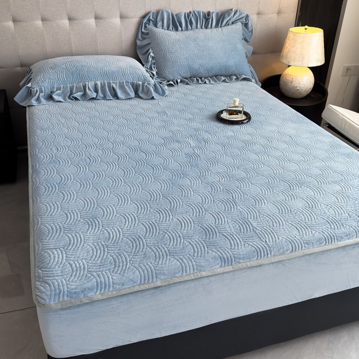 91家纺网 家纺一手货源 找家纺 爱彼家纺 2025冬季新款水晶宝宝绒床笠单品床笠床笠单件床笠三件套 宝宝绒床笠-浅兰