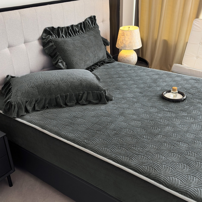 91家纺网 家纺一手货源 找家纺 爱彼家纺 2025冬季新款水晶宝宝绒床笠单品床笠床笠单件床笠三件套 宝宝绒床笠-深灰