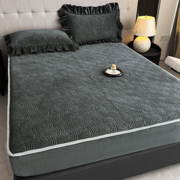 91家纺网 家纺一手货源 找家纺 爱彼家纺 2025冬季新款水晶宝宝绒床笠单品床笠床笠单件床笠三件套 宝宝绒床笠-深灰