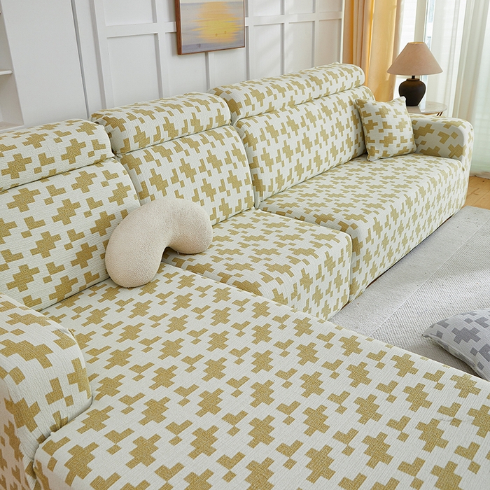 91家纺网 家纺一手货源 找家纺 丝绮鹿 2025新款仿麻雪尼尔系列沙发套（素栩）-贵妃图 秋叶黄