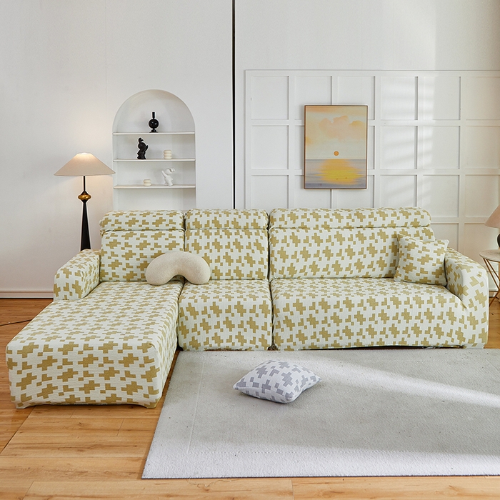 91家纺网 家纺一手货源 找家纺 丝绮鹿 2025新款仿麻雪尼尔系列沙发套（素栩）-贵妃图 秋叶黄