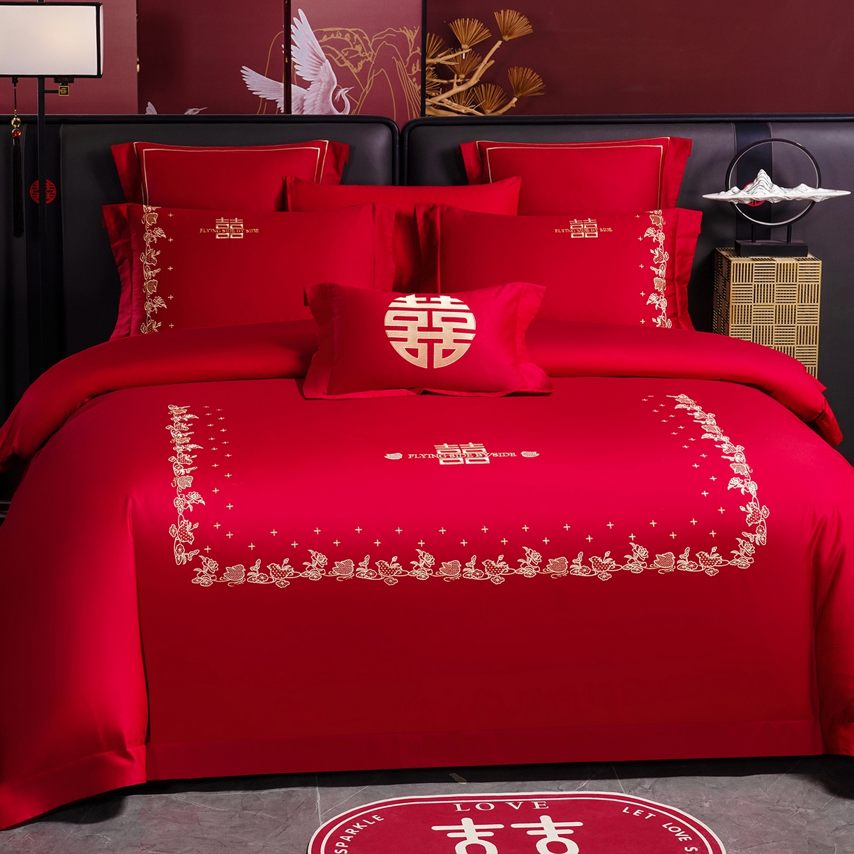 91家纺网 家纺一手货源 找家纺 置顶家纺 2025新款新中式棚拍亲肤棉婚庆大红刺绣系列四件套 十全十美-大红