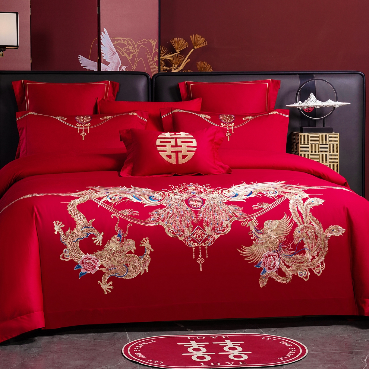 91家纺网 家纺一手货源 找家纺 置顶家纺 2025新款新中式棚拍亲肤棉婚庆大红刺绣系列四件套 龙凤新禧-金大红