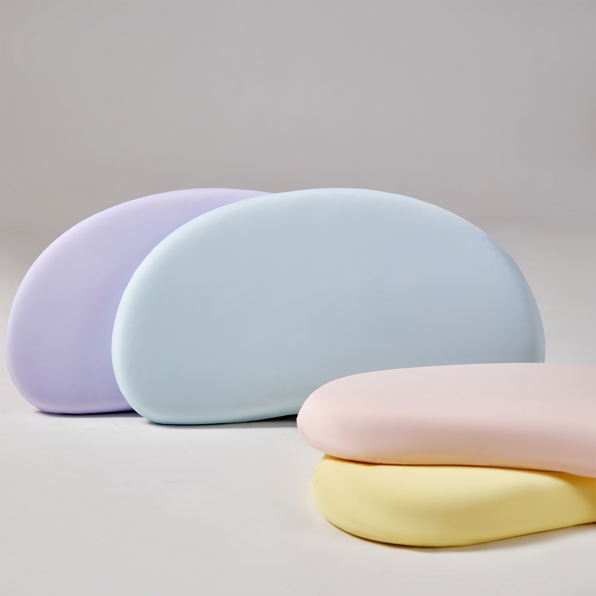 91家纺网 家纺一手货源 找家纺 蔻眠 6D升级儿童硅胶枕芯可水洗婴童护颈枕头护脊豆豆枕婴幼儿园宝宝定型枕 主图