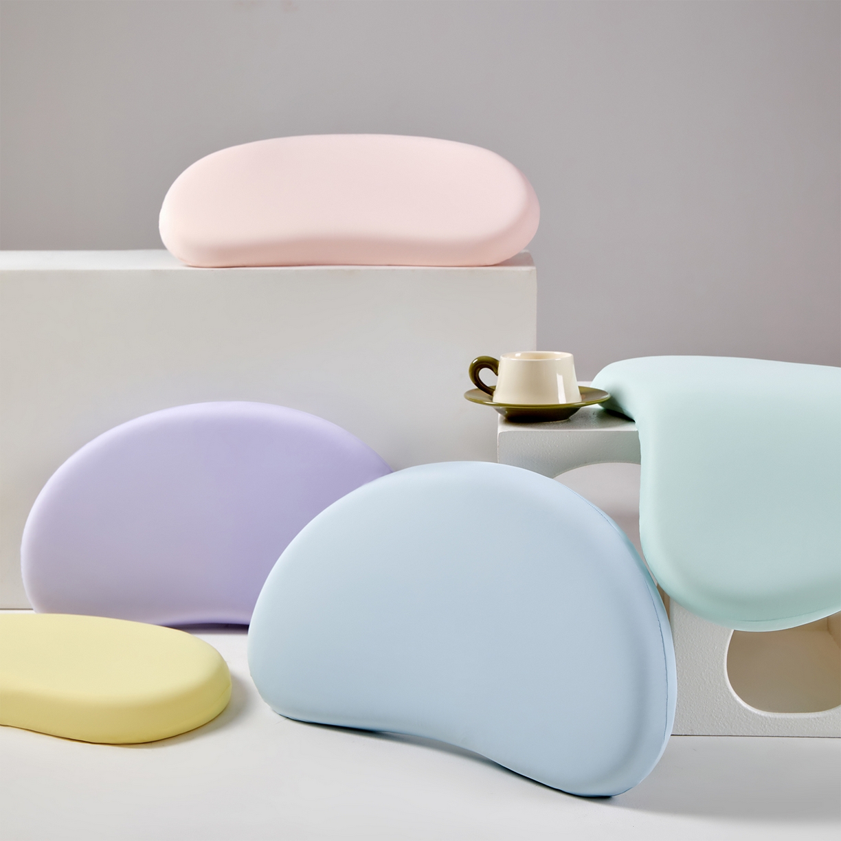 91家纺网 家纺一手货源 找家纺 蔻眠 6D升级儿童硅胶枕芯可水洗婴童护颈枕头护脊豆豆枕婴幼儿园宝宝定型枕 主图