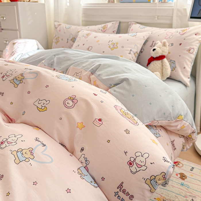 91家纺网 家纺一手货源 找家纺 曼之夏 2025新款全棉纯棉印花四件套 草莓蛋糕