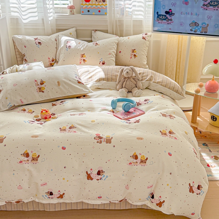 91家纺网 家纺一手货源 找家纺 曼之夏 2025新款全棉纯棉印花四件套 点点小腊肠