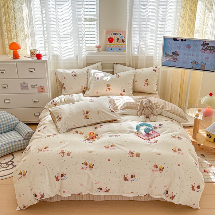 91家纺网 家纺一手货源 找家纺 曼之夏 2025新款全棉纯棉印花四件套 点点小腊肠