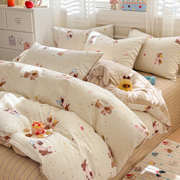 91家纺网 家纺一手货源 找家纺 曼之夏 2025新款全棉纯棉印花四件套 点点小腊肠