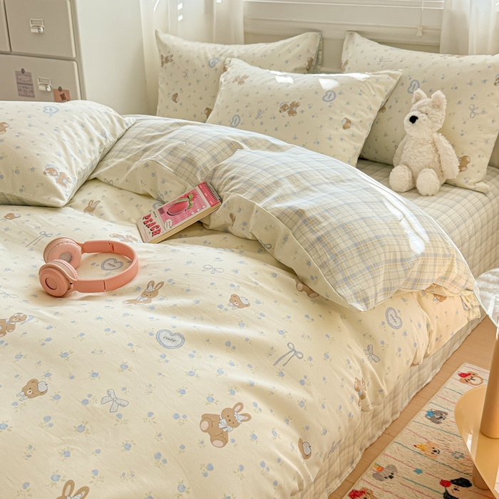 91家纺网 家纺一手货源 找家纺 曼之夏 2025新款全棉纯棉印花四件套 告白熊