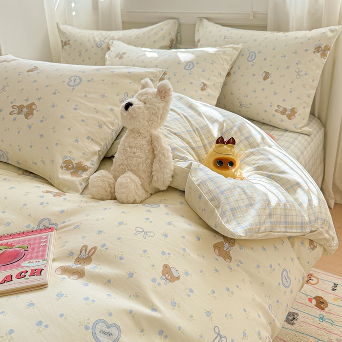 91家纺网 家纺一手货源 找家纺 曼之夏 2025新款全棉纯棉印花四件套 告白熊