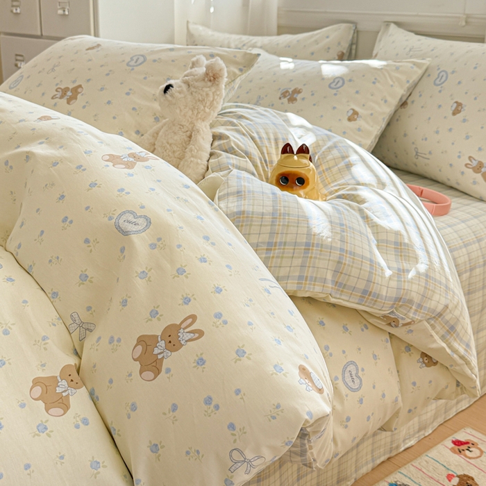 91家纺网 家纺一手货源 找家纺 曼之夏 2025新款全棉纯棉印花四件套 告白熊