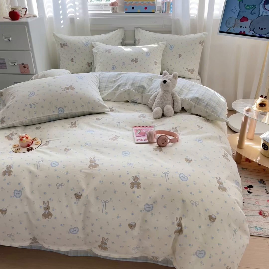 91家纺网 家纺一手货源 找家纺 曼之夏 2025新款全棉纯棉印花四件套 告白熊