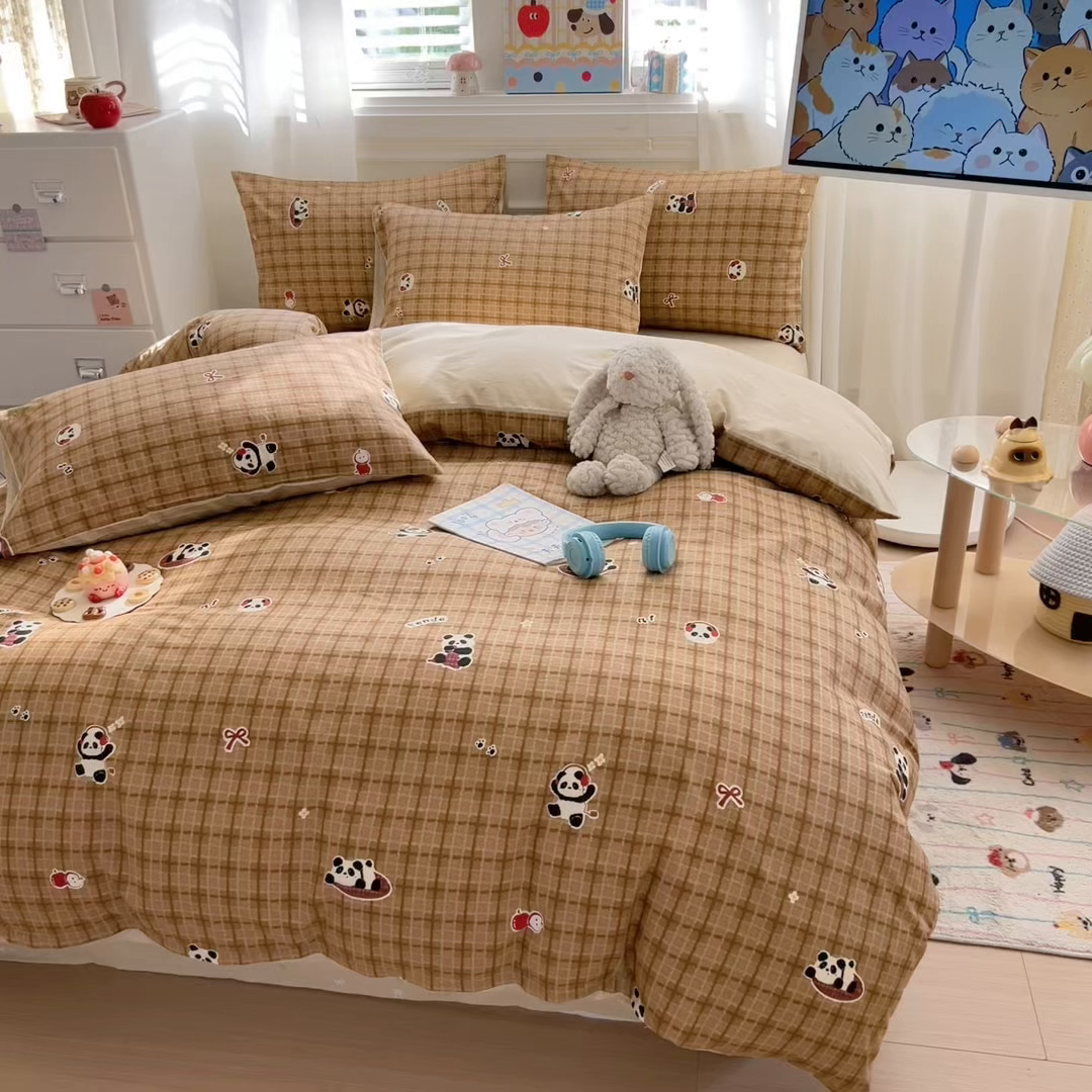 91家纺网 家纺一手货源 找家纺 曼之夏 2025新款全棉纯棉印花四件套 快乐熊猫