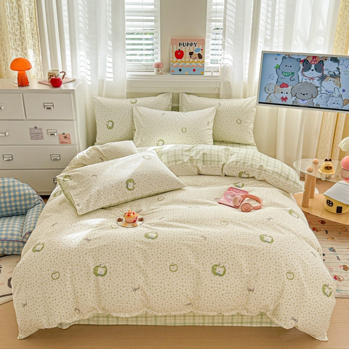 91家纺网 家纺一手货源 找家纺 曼之夏 2025新款全棉纯棉印花四件套 苹果熊仔