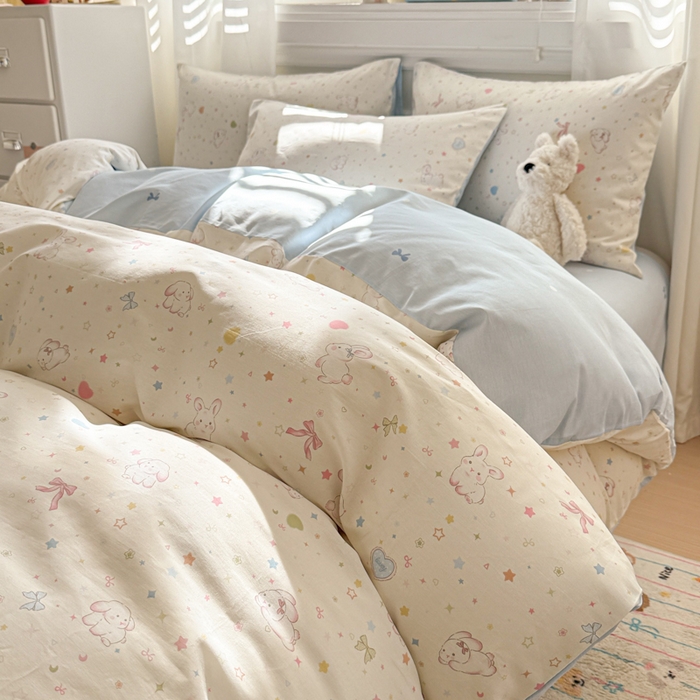 91家纺网 家纺一手货源 找家纺 曼之夏 2025新款全棉纯棉印花四件套 兔兔甜心