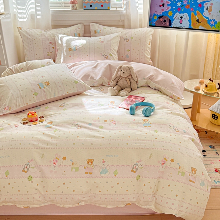 91家纺网 家纺一手货源 找家纺 曼之夏 2025新款全棉纯棉印花四件套 小熊序曲