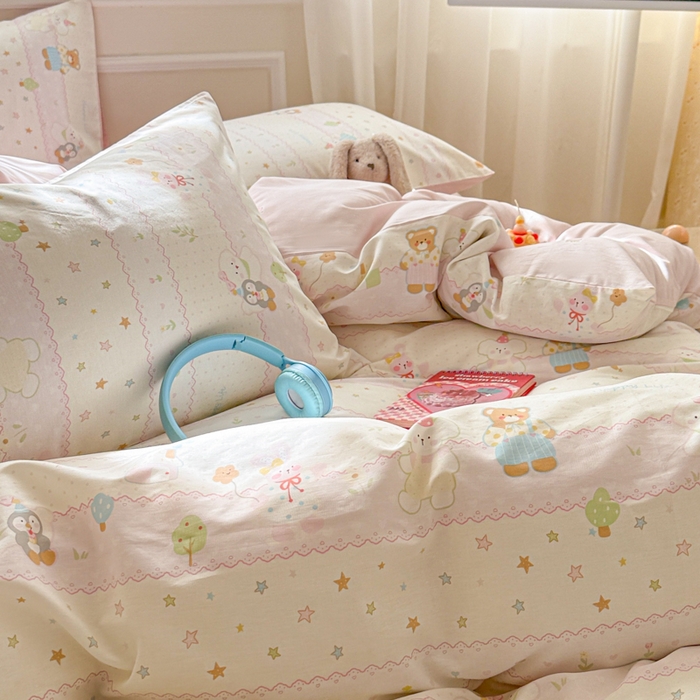 91家纺网 家纺一手货源 找家纺 曼之夏 2025新款全棉纯棉印花四件套 小熊序曲