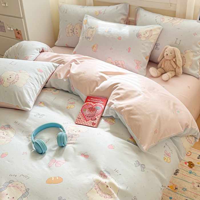 91家纺网 家纺一手货源 找家纺 曼之夏 2025新款全棉纯棉印花四件套 心动狗狗