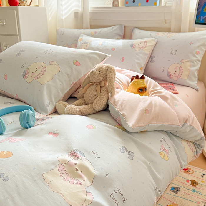 91家纺网 家纺一手货源 找家纺 曼之夏 2025新款全棉纯棉印花四件套 心动狗狗