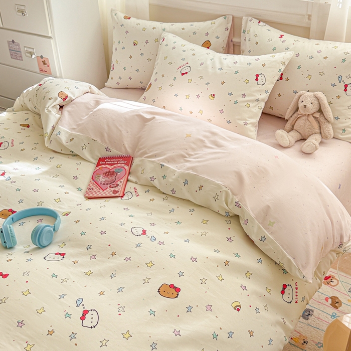 91家纺网 家纺一手货源 找家纺 曼之夏 2025新款全棉纯棉印花四件套 星星凯蒂猫