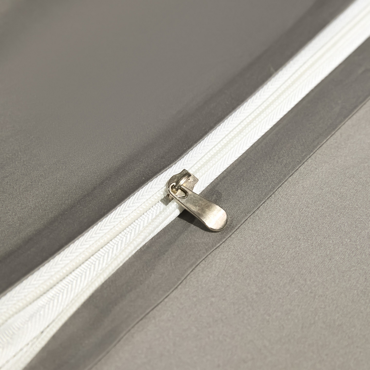 91家纺网 家纺一手货源 找家纺 米多多 2025新款70S全工艺CR长绒棉四件套 奥丁灰