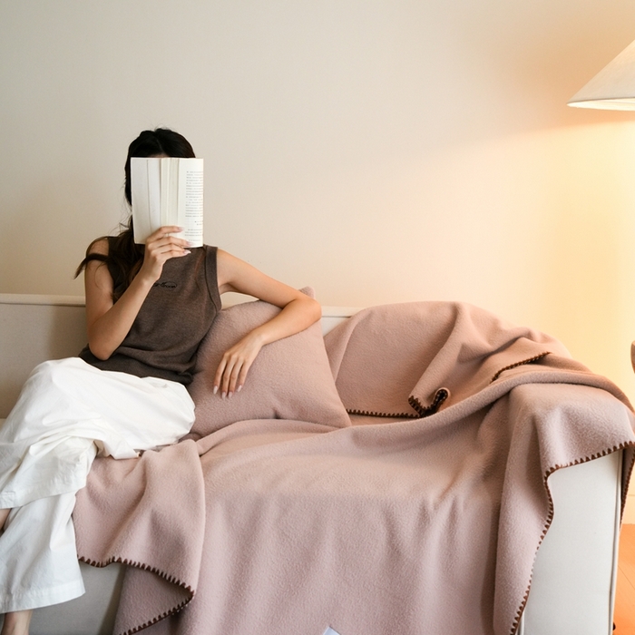 91家纺网 家纺一手货源 找家纺 （总）三味舒屋 2025新款Today Sleeping仿生羊毛绒复合毛毯盖毯（全平台控价券后不低于98/168/188）