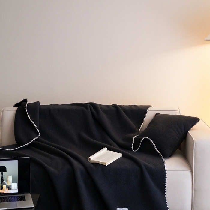 91家纺网 家纺一手货源 找家纺 三味舒屋 2025新款Today Sleeping仿生羊毛绒复合毛毯盖毯（全平台控价券后不低于98/168/188） 黑森林