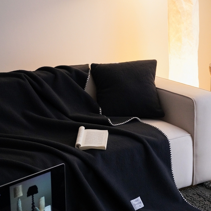 91家纺网 家纺一手货源 找家纺 三味舒屋 2025新款Today Sleeping仿生羊毛绒复合毛毯盖毯（全平台控价券后不低于98/168/188） 黑森林