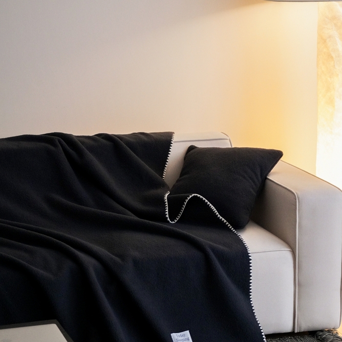 91家纺网 家纺一手货源 找家纺 三味舒屋 2025新款Today Sleeping仿生羊毛绒复合毛毯盖毯（全平台控价券后不低于98/168/188） 黑森林