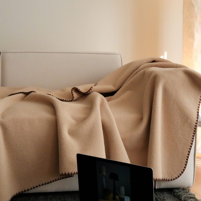 91家纺网 家纺一手货源 找家纺 三味舒屋 2025新款Today Sleeping仿生羊毛绒复合毛毯盖毯（全平台控价券后不低于98/168/188） 原绒杏