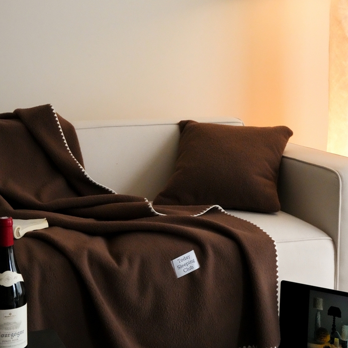 91家纺网 家纺一手货源 找家纺 三味舒屋 2025新款Today Sleeping仿生羊毛绒复合毛毯盖毯（全平台控价券后不低于98/168/188） 栗子棕