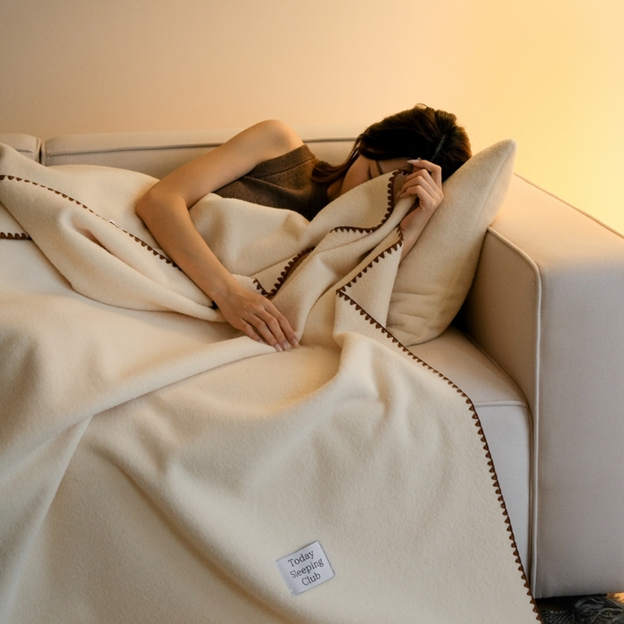 91家纺网 家纺一手货源 找家纺 三味舒屋 2025新款Today Sleeping仿生羊毛绒复合毛毯盖毯（全平台控价券后不低于98/168/188） 芝士淡奶