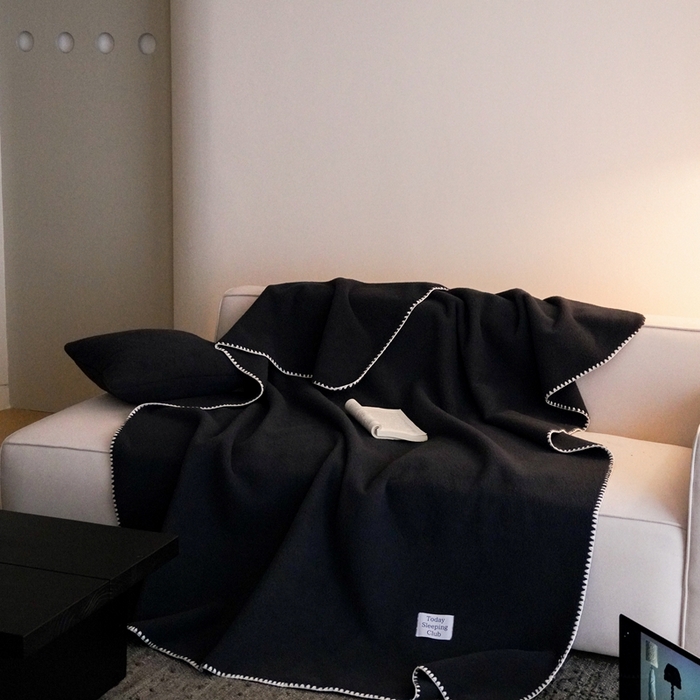 91家纺网 家纺一手货源 找家纺 三味舒屋 2025新款Today Sleeping仿生羊毛绒复合毛毯盖毯（全平台控价券后不低于98/168/188） 黑森林