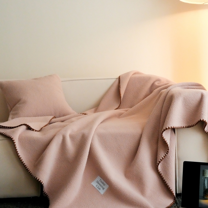 91家纺网 家纺一手货源 找家纺 三味舒屋 2025新款Today Sleeping仿生羊毛绒复合毛毯盖毯（全平台控价券后不低于98/168/188） 贝壳粉