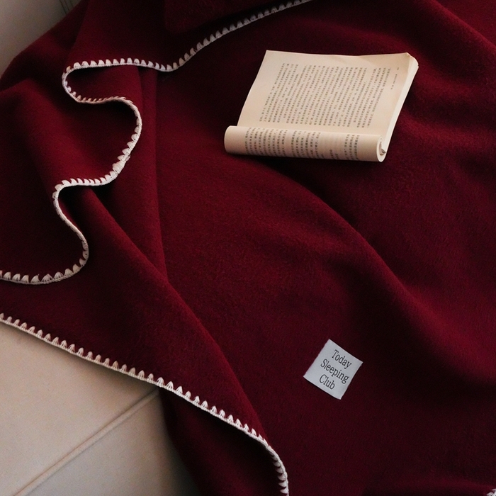 91家纺网 家纺一手货源 找家纺 三味舒屋 2025新款Today Sleeping仿生羊毛绒复合毛毯盖毯（全平台控价券后不低于98/168/188） 璀璨洋红