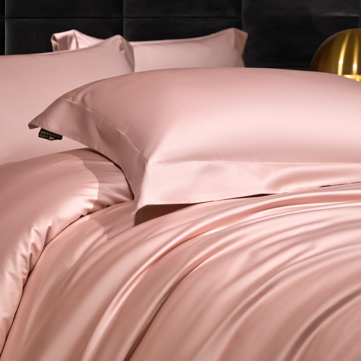 91家纺网 家纺一手货源 找家纺 米多多 2025新款70S全工艺CR长绒棉四件套 粉豆沙