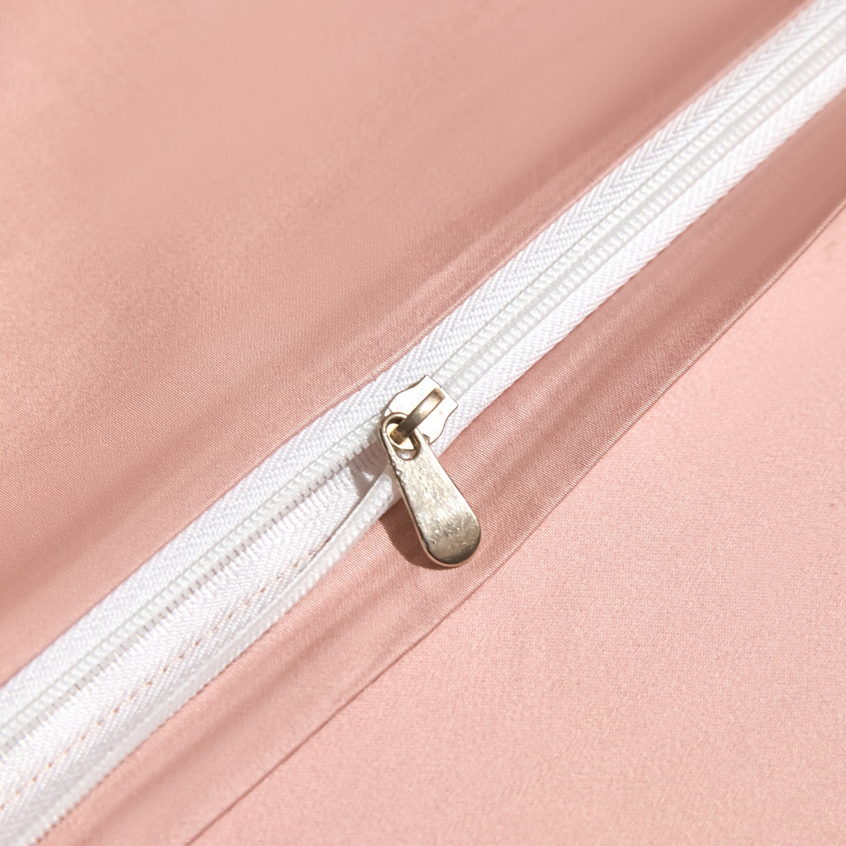 91家纺网 家纺一手货源 找家纺 米多多 2025新款70S全工艺CR长绒棉四件套 粉豆沙