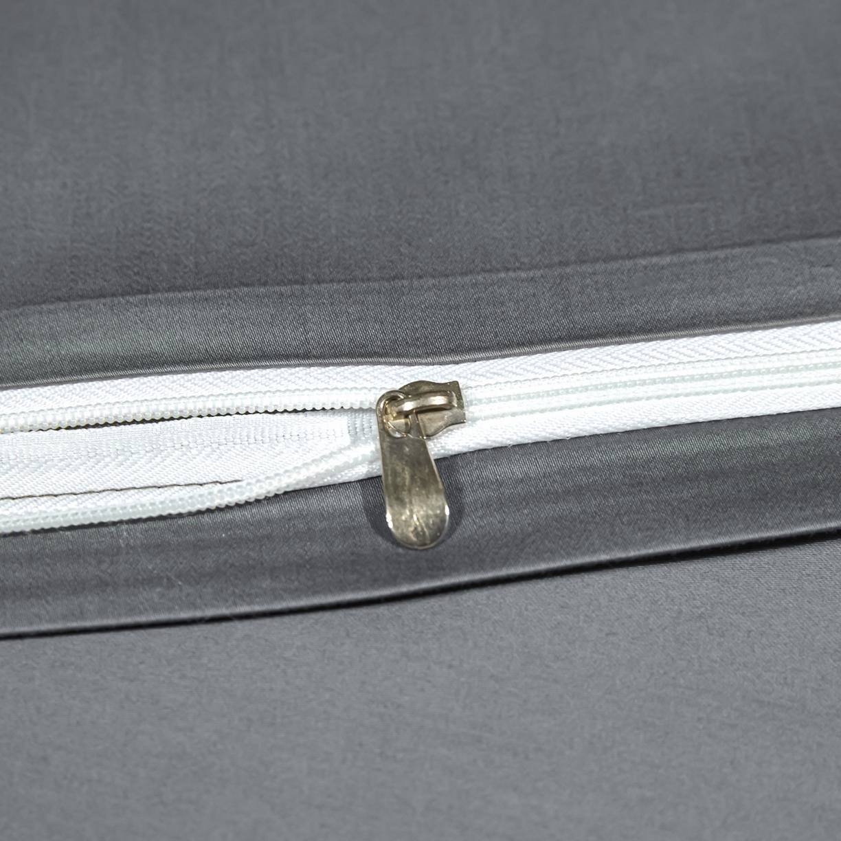 91家纺网 家纺一手货源 找家纺 米多多 2025新款70S全工艺CR长绒棉四件套 高级灰