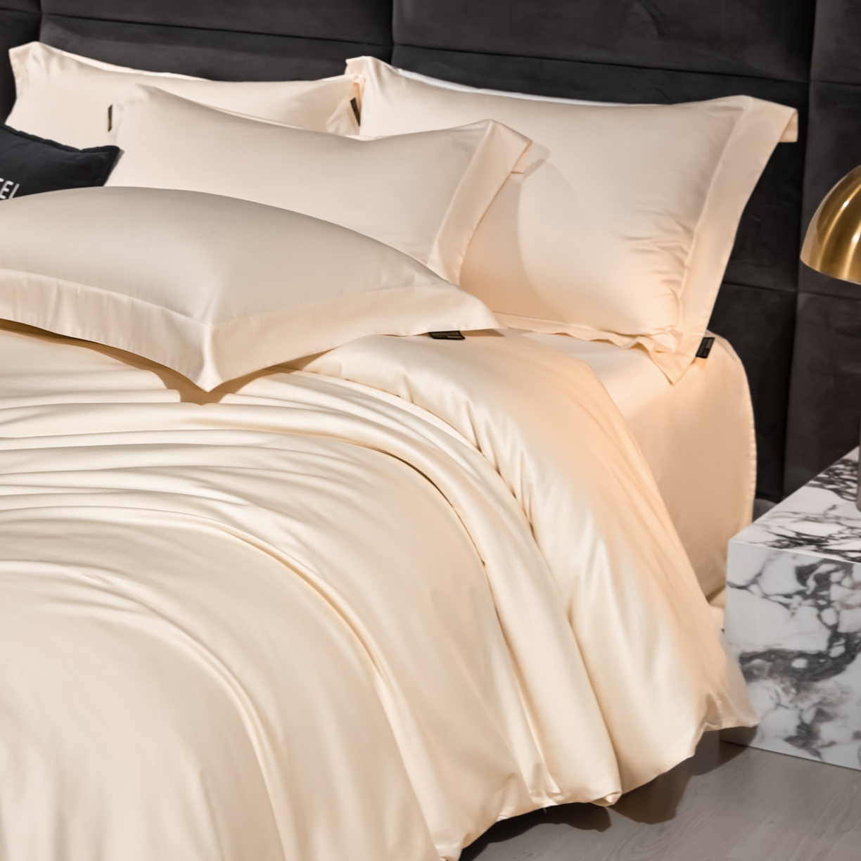 91家纺网 家纺一手货源 找家纺 米多多 2025新款70S全工艺CR长绒棉四件套 奶酪白