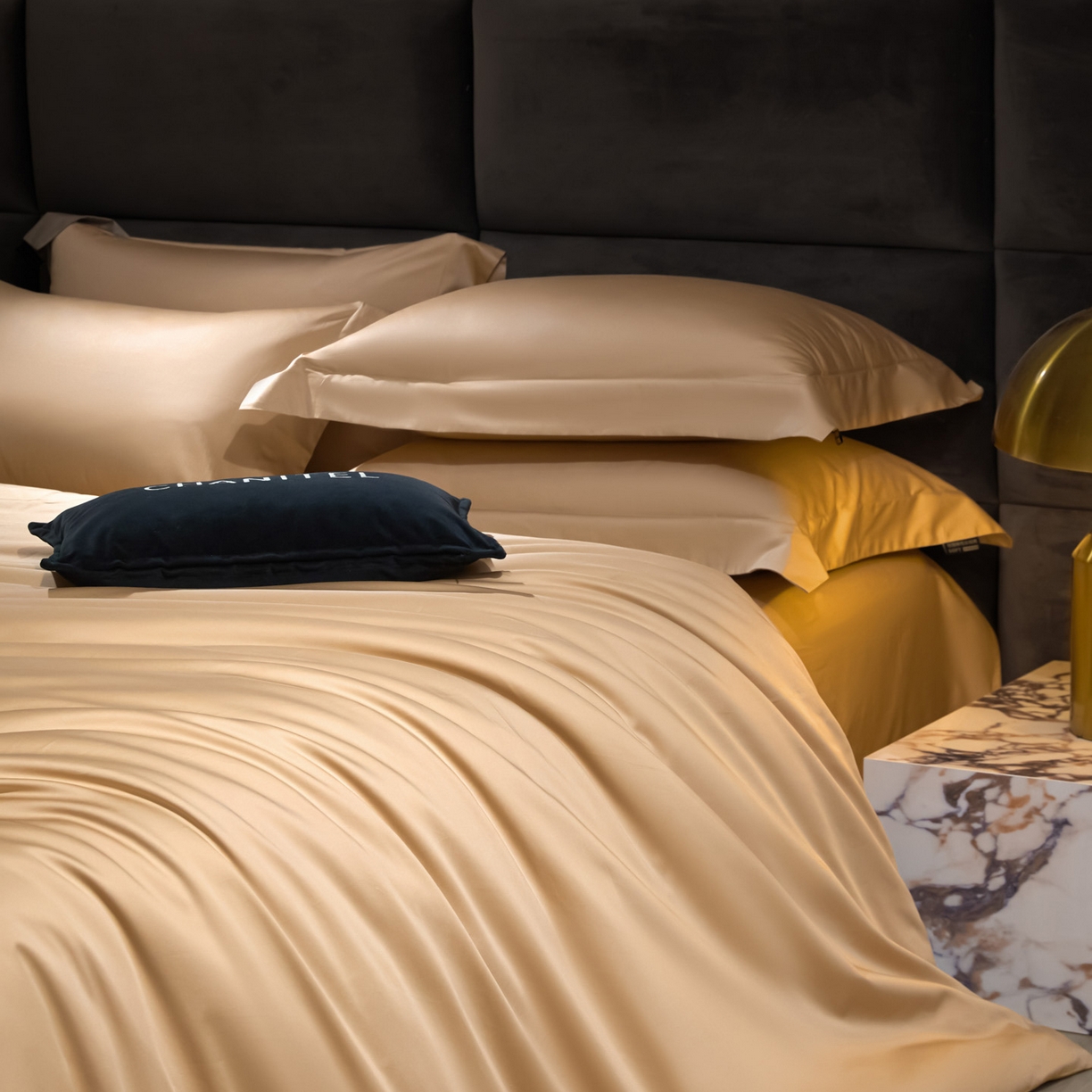 91家纺网 家纺一手货源 找家纺 米多多 2025新款70S全工艺CR长绒棉四件套 香槟金