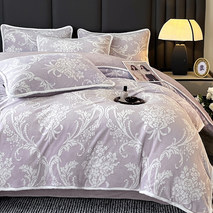 91家纺网 家纺一手货源 找家纺 （总）妮恒美家纺 2025新款雕花牛奶绒四件套