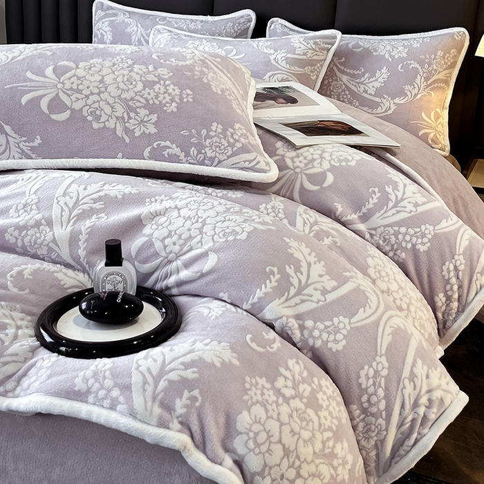 91家纺网 家纺一手货源 找家纺 （总）妮恒美家纺 2025新款雕花牛奶绒四件套