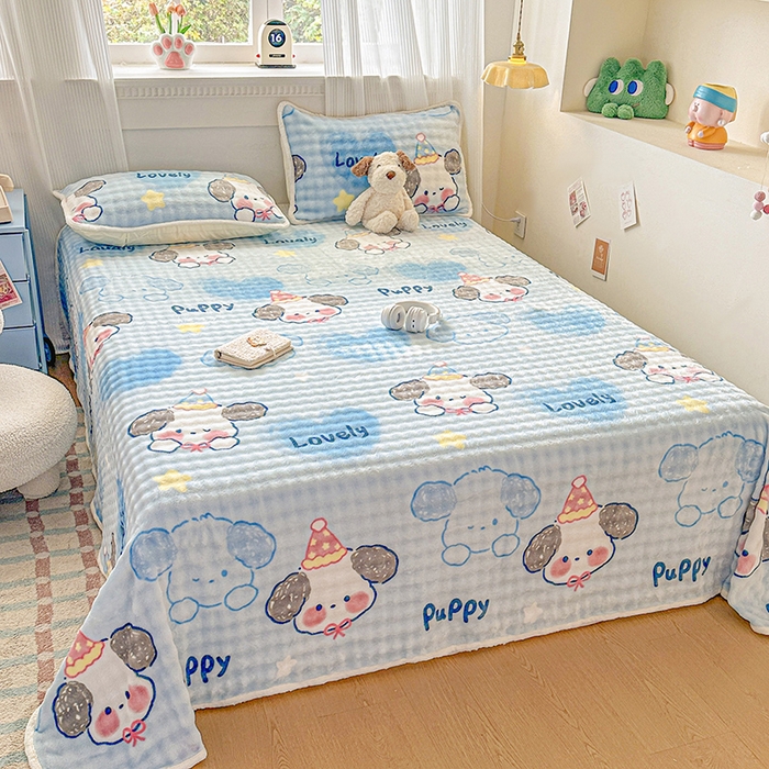 91家纺网 家纺一手货源 找家纺 丝芙妮家居（原乐视家纺） 2025新款A类牛奶泡泡绒印花单品床单 狗狗乐园