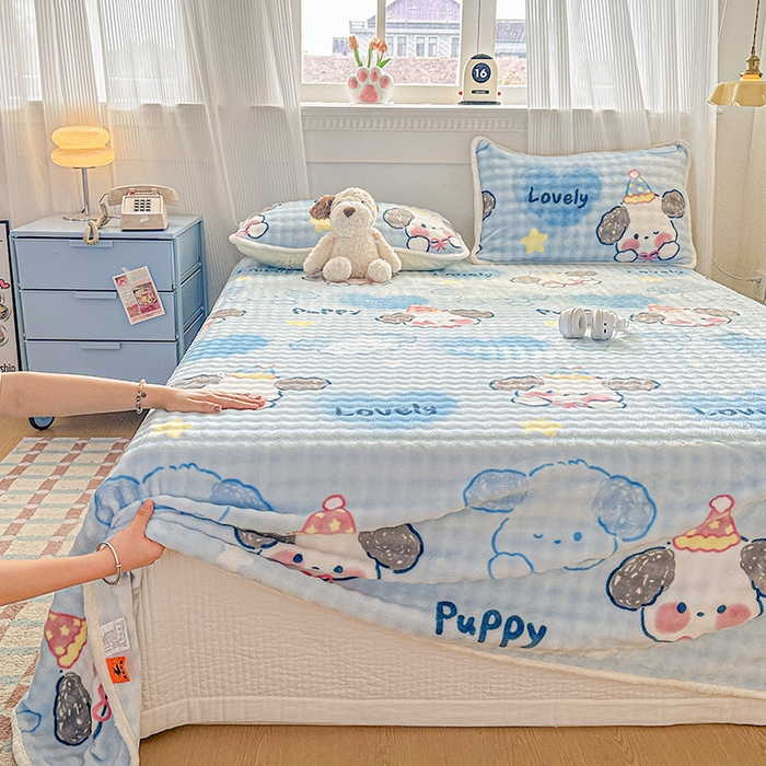 91家纺网 家纺一手货源 找家纺 丝芙妮家居（原乐视家纺） 2025新款A类牛奶泡泡绒印花单品床单 狗狗乐园