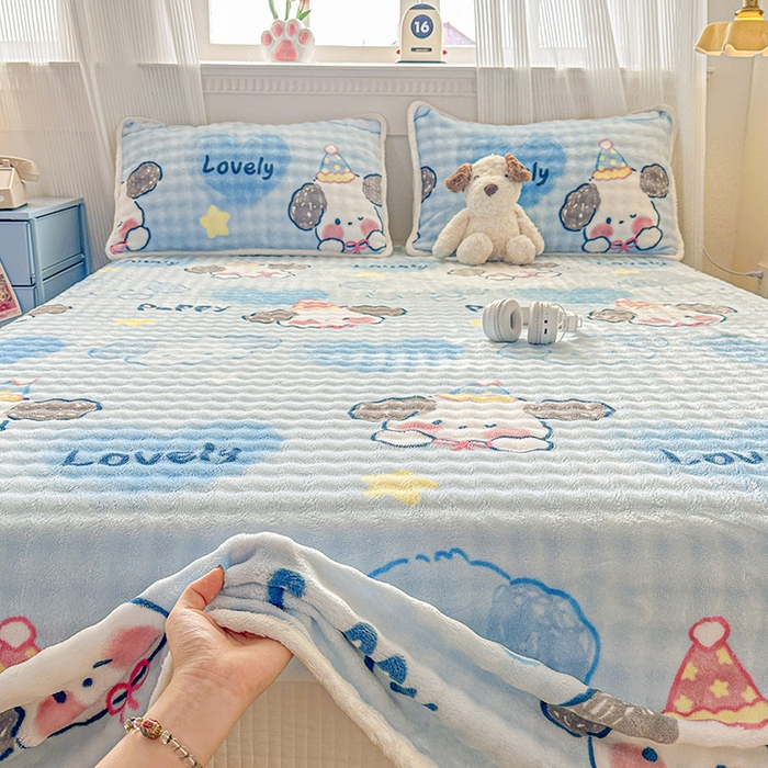 91家纺网 家纺一手货源 找家纺 丝芙妮家居（原乐视家纺） 2025新款A类牛奶泡泡绒印花单品床单 狗狗乐园