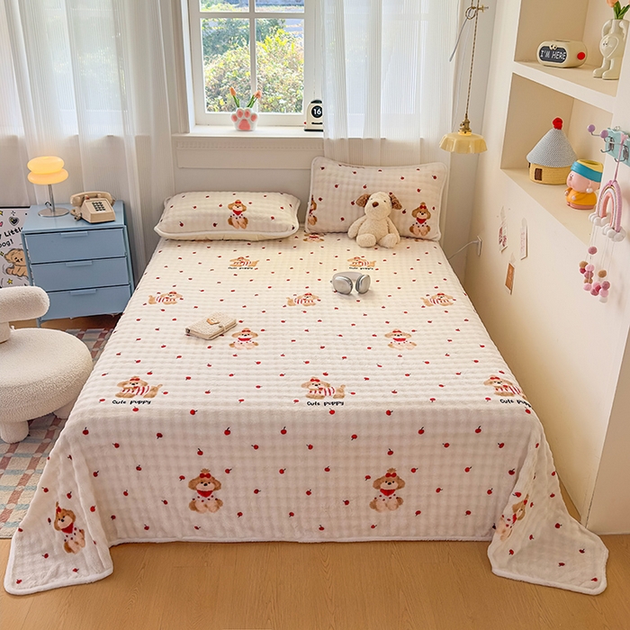 91家纺网 家纺一手货源 找家纺 丝芙妮家居（原乐视家纺） 2025新款A类牛奶泡泡绒印花单品床单 假日小狗