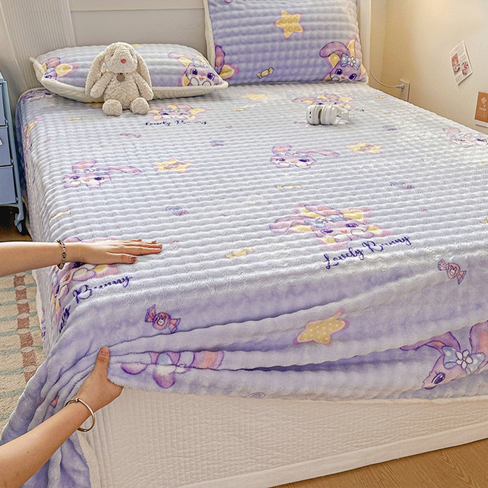 91家纺网 家纺一手货源 找家纺 丝芙妮家居（原乐视家纺） 2025新款A类牛奶泡泡绒印花单品床单 甜蜜黛露