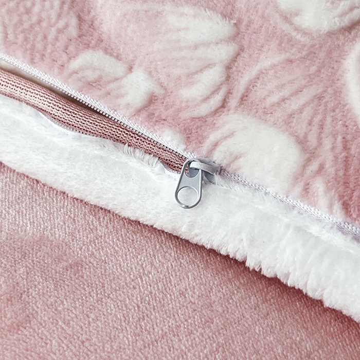 91家纺网 家纺一手货源 找家纺 妮恒美家纺 2025新款雕花牛奶绒四件套 雪莲花-暖心玉